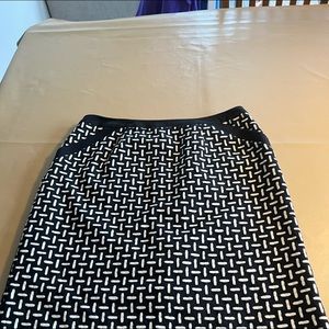 Talbots Italian fabric fully lined wool skirt size 14 with tag